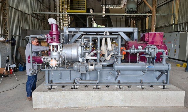 Como funcionam as turbinas em uma usina termoelétrica e sua importância para a geração de energia